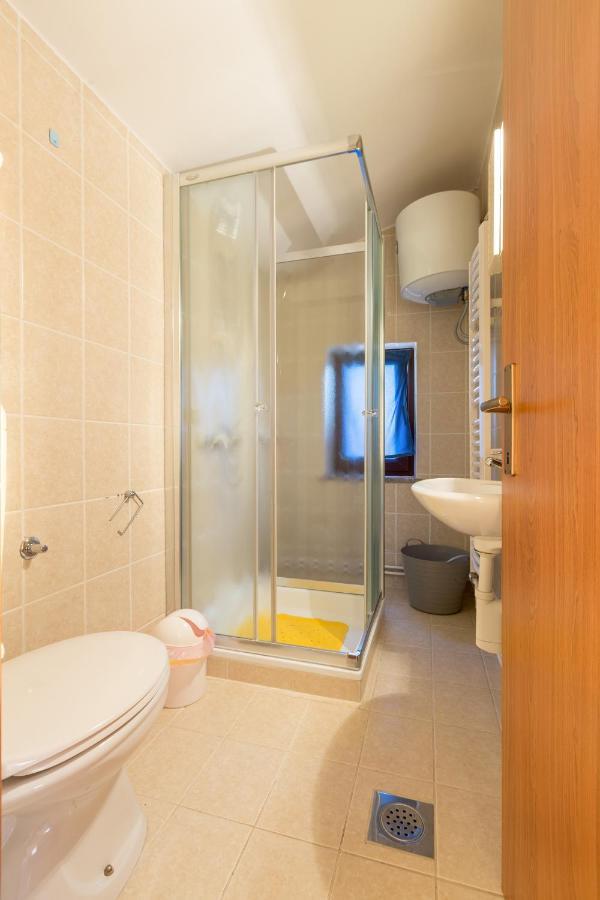 Apartmani Gilda Vrsar Zewnętrze zdjęcie