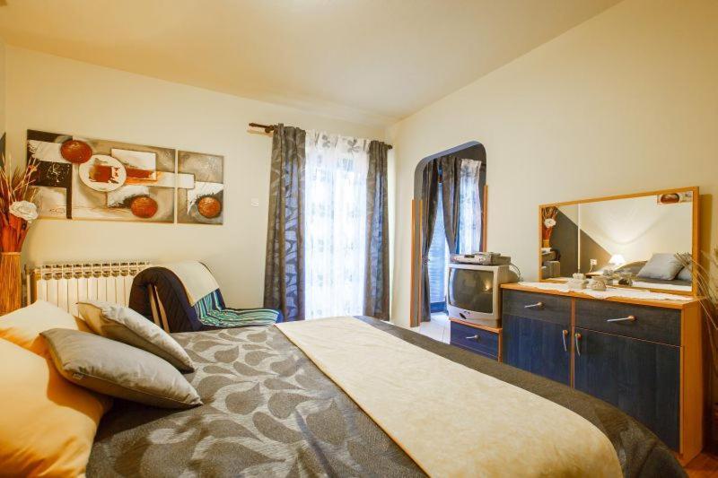 Apartmani Gilda Vrsar Zewnętrze zdjęcie